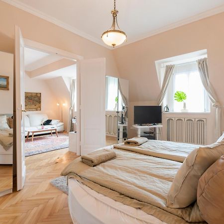 View To The Roofs Luxury Apartment With 2 Bedrooms Budapeşte Dış mekan fotoğraf