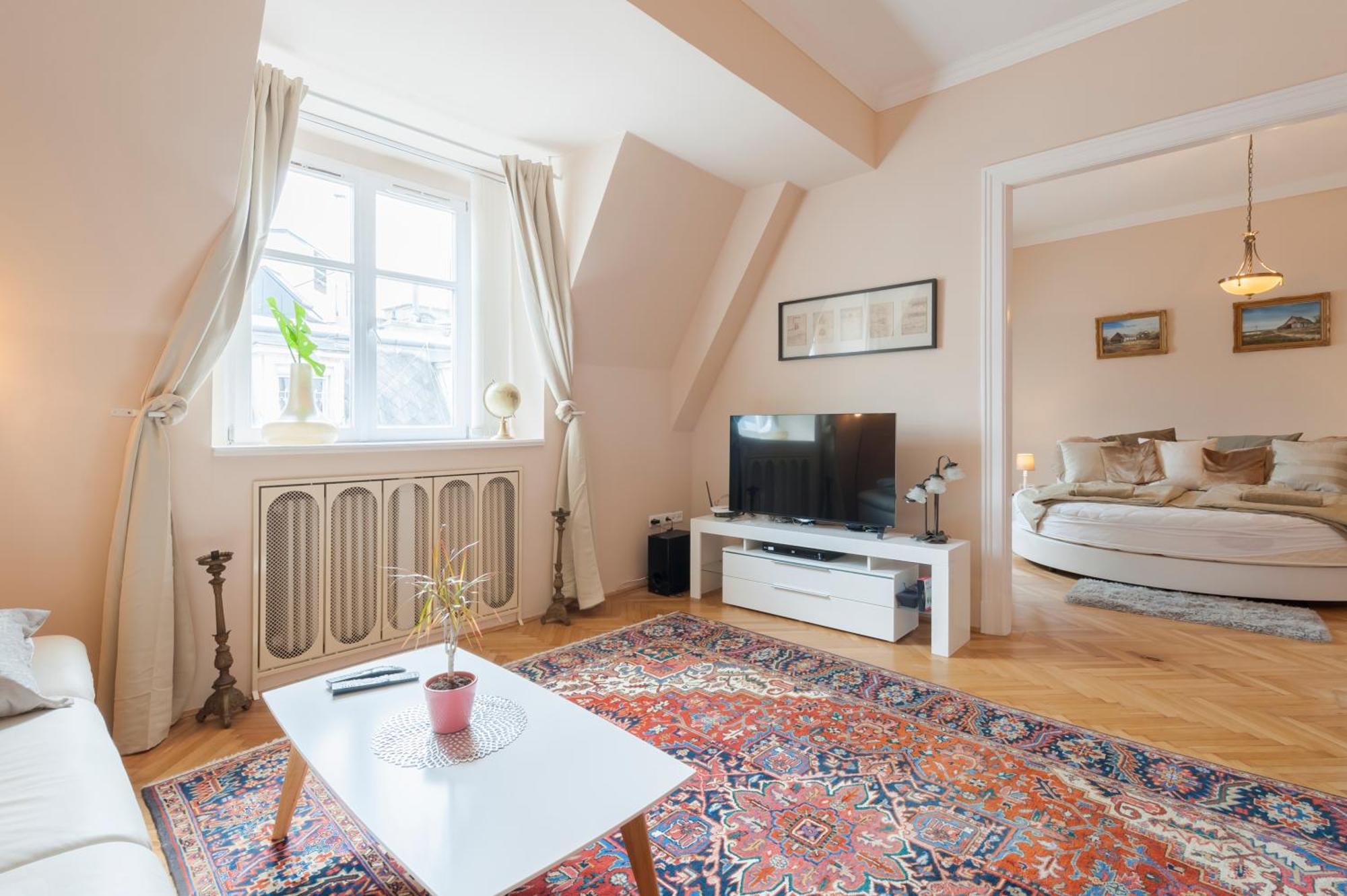 View To The Roofs Luxury Apartment With 2 Bedrooms Budapeşte Dış mekan fotoğraf